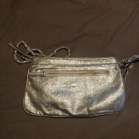 GUESS silver clutch - Picture 4 of 5